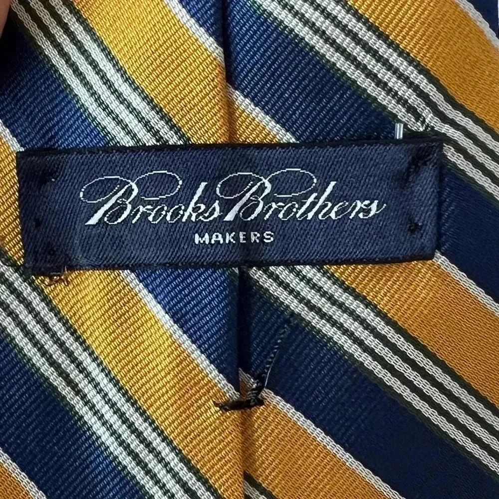 Brooks Brothers 100% Silk Repp Tie 4